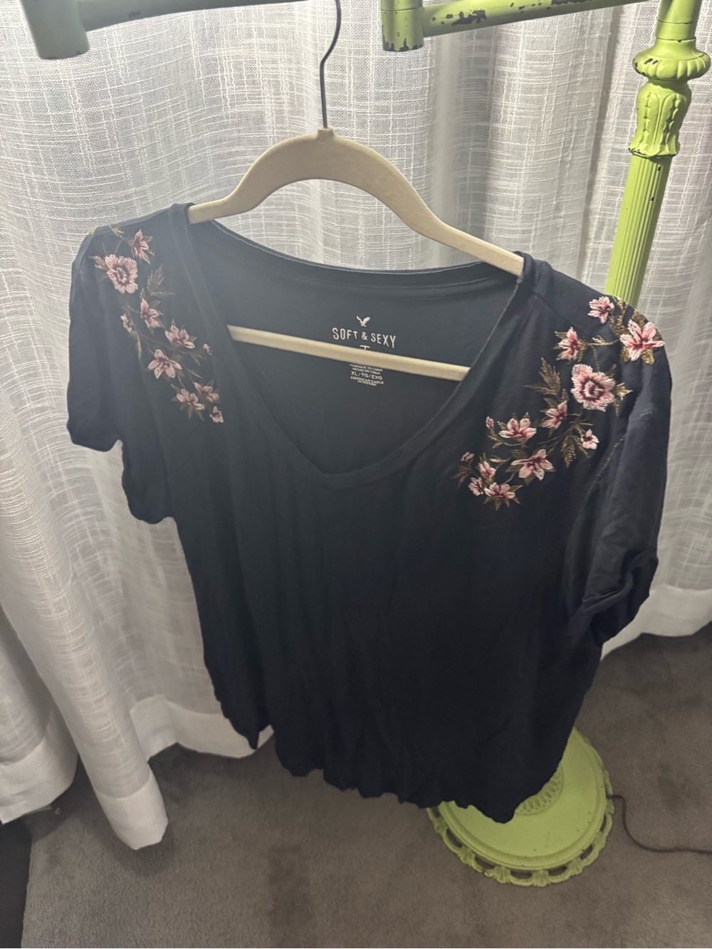 American Eagle Outfitters Black V-Neck Tee with Pink Floral Embroidery